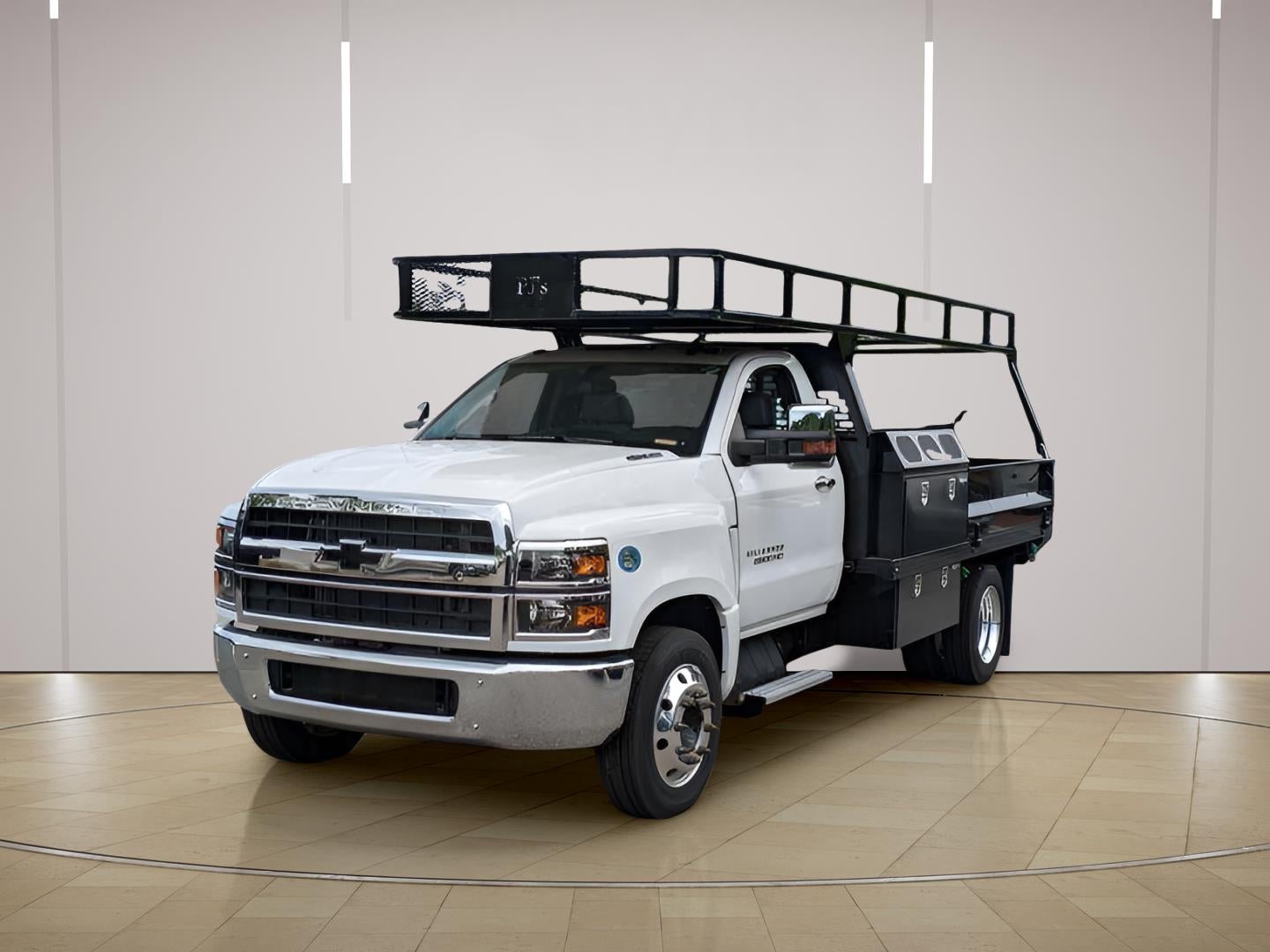 2023 Chevrolet Silverado 5500 HD