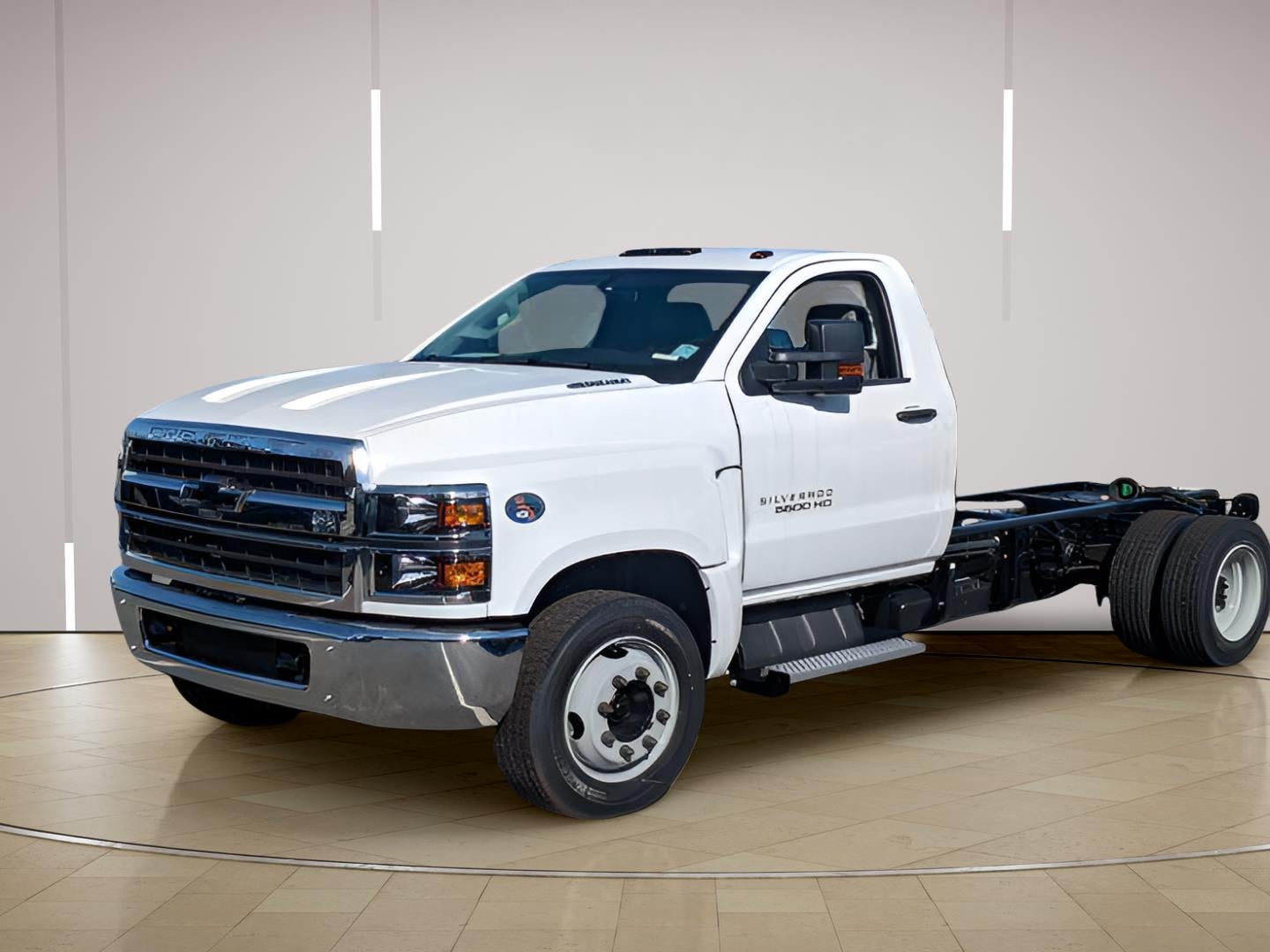 2024 Chevrolet Silverado 5500 HD